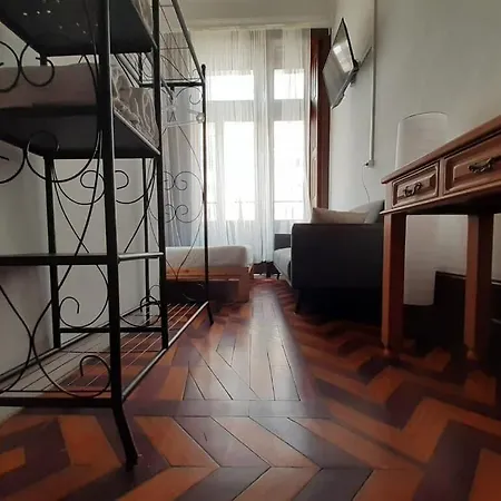 Guest house Urban 3*