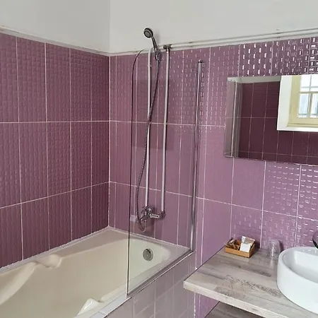 Urban 3*